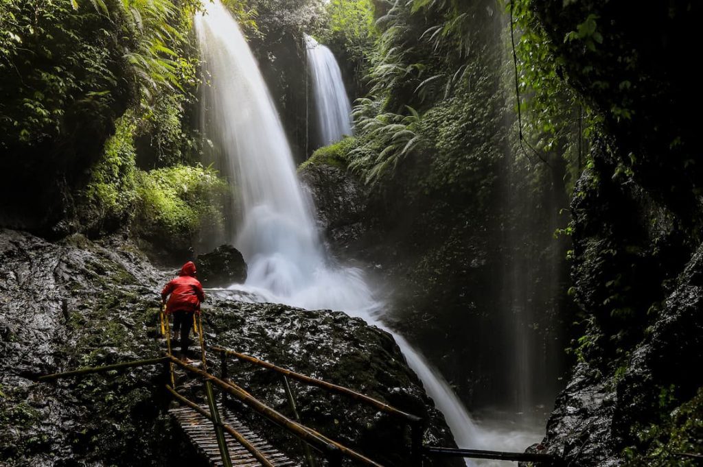 Como trabalhar com ecoturismo de aventura nas cachoeiras
